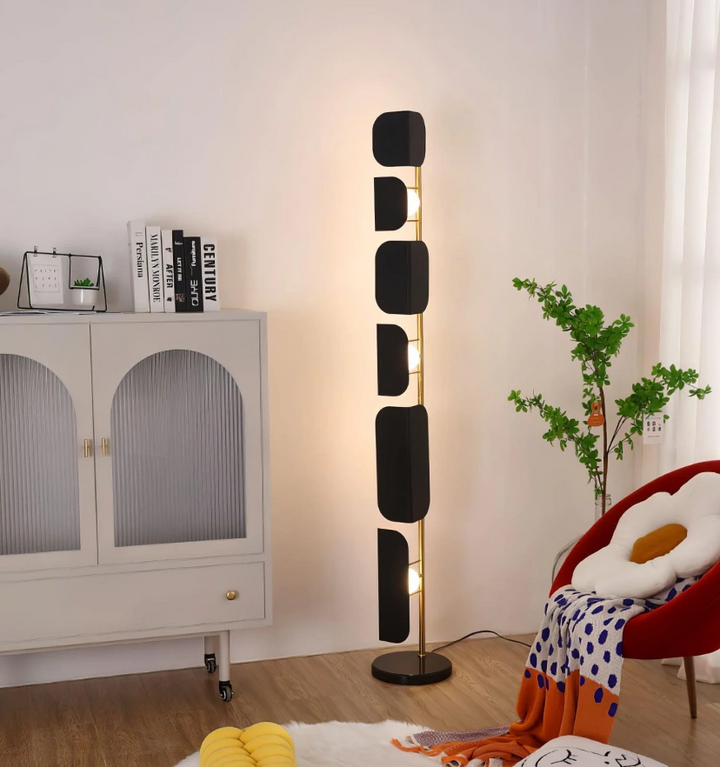 Leagan Floor Lamp