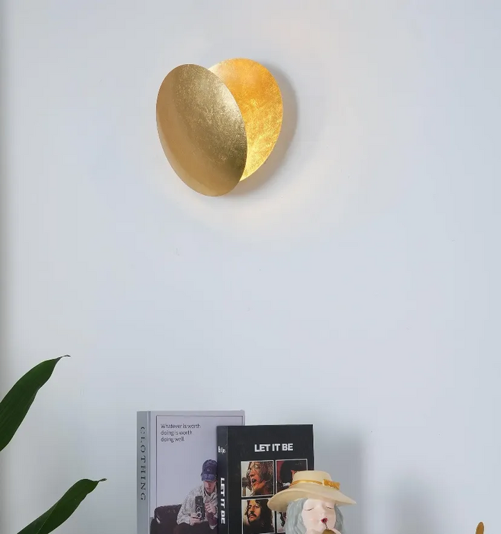 Lederam Wall Lamp