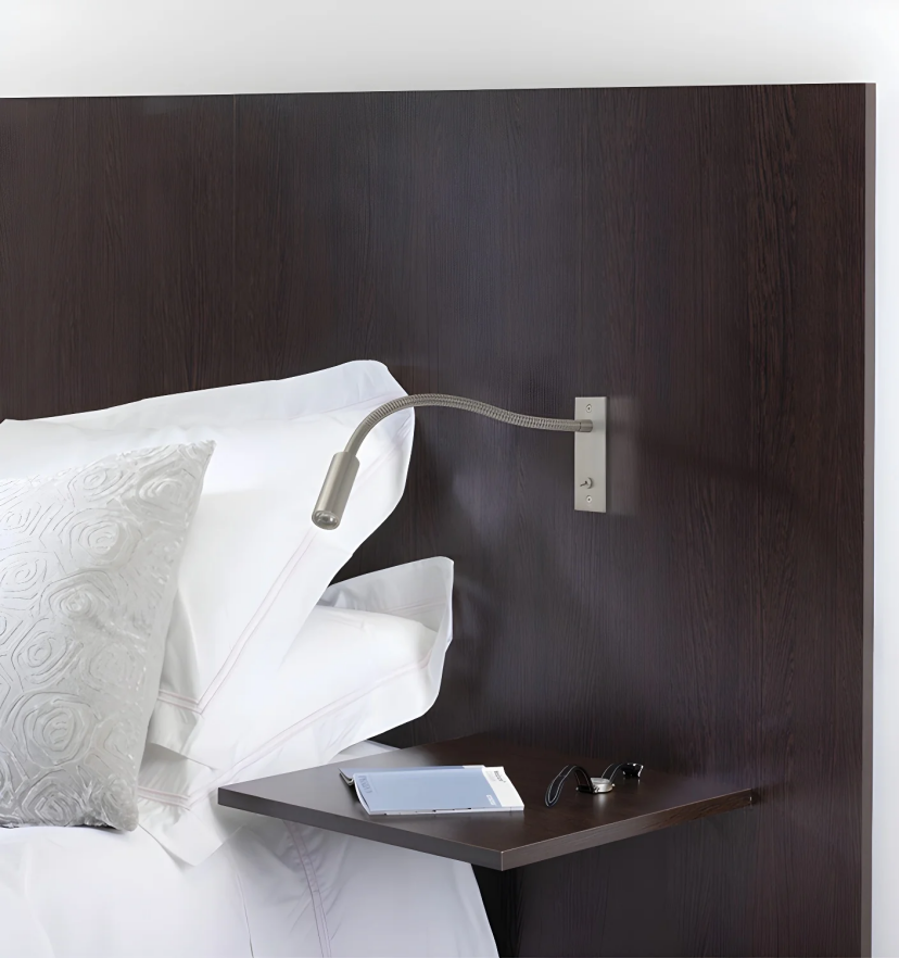 Leo LED Wall Sconce