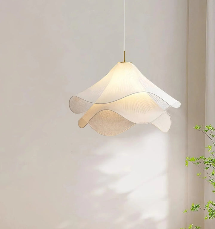 ETHEREAL BLOOM PENDANT LIGHT