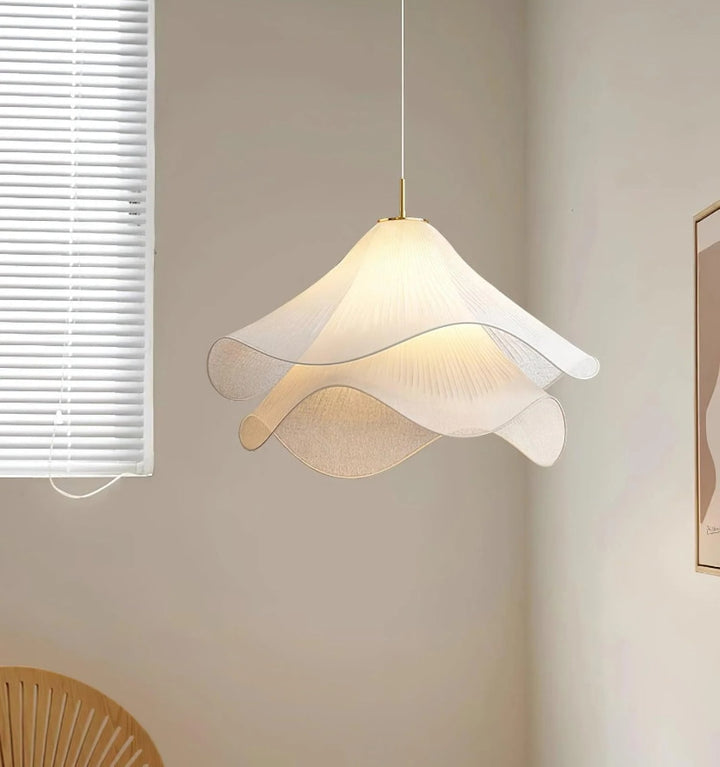 ETHEREAL BLOOM PENDANT LIGHT