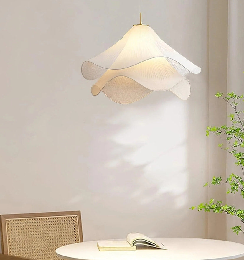 ETHEREAL BLOOM PENDANT LIGHT