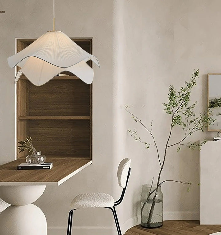 ETHEREAL BLOOM PENDANT LIGHT