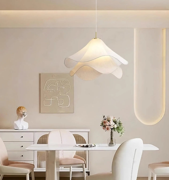 ETHEREAL BLOOM PENDANT LIGHT