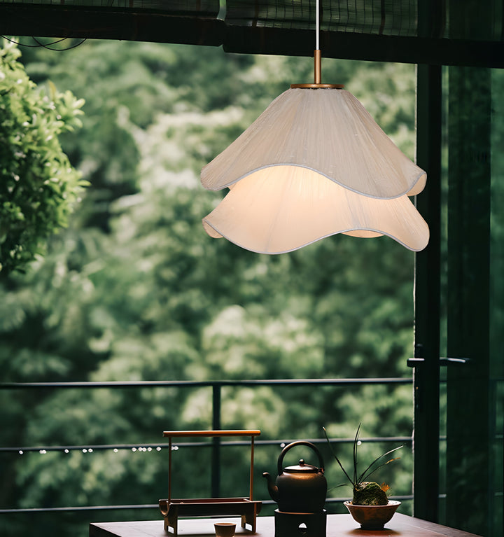 ETHEREAL BLOOM PENDANT LIGHT