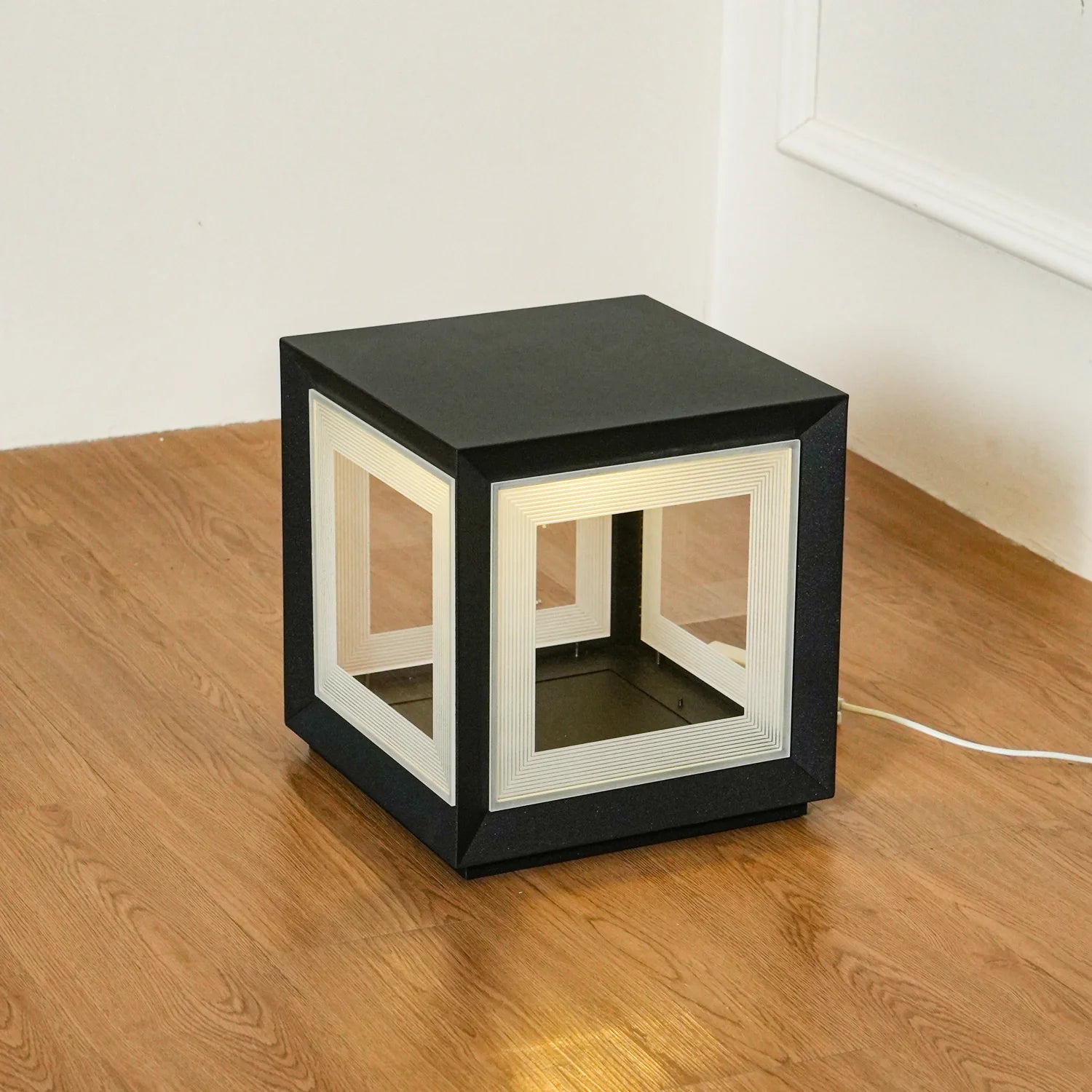 Light Cube Outdoor Post Light - Yiarolight