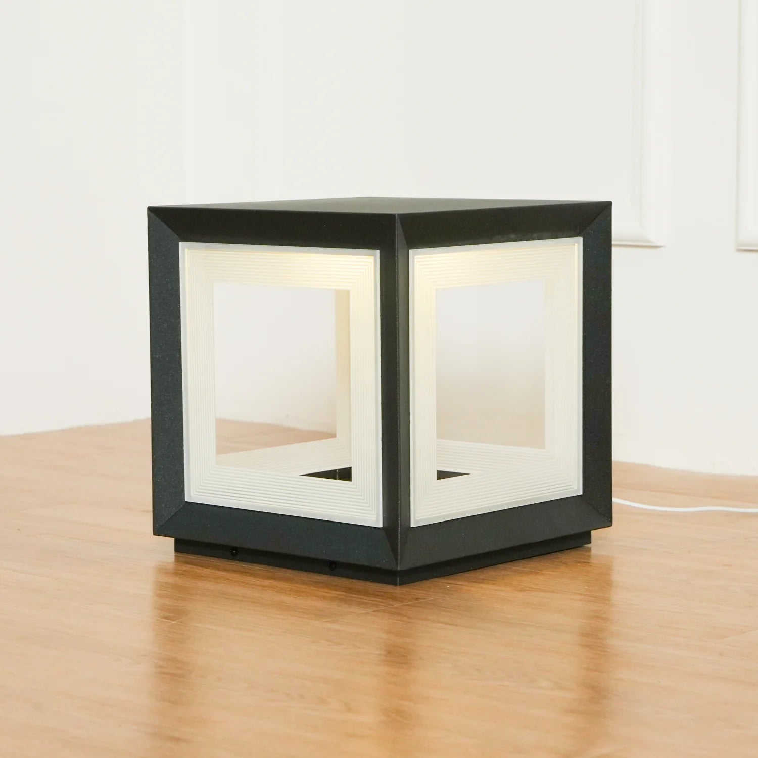 Light Cube Outdoor Post Light - Yiarolight