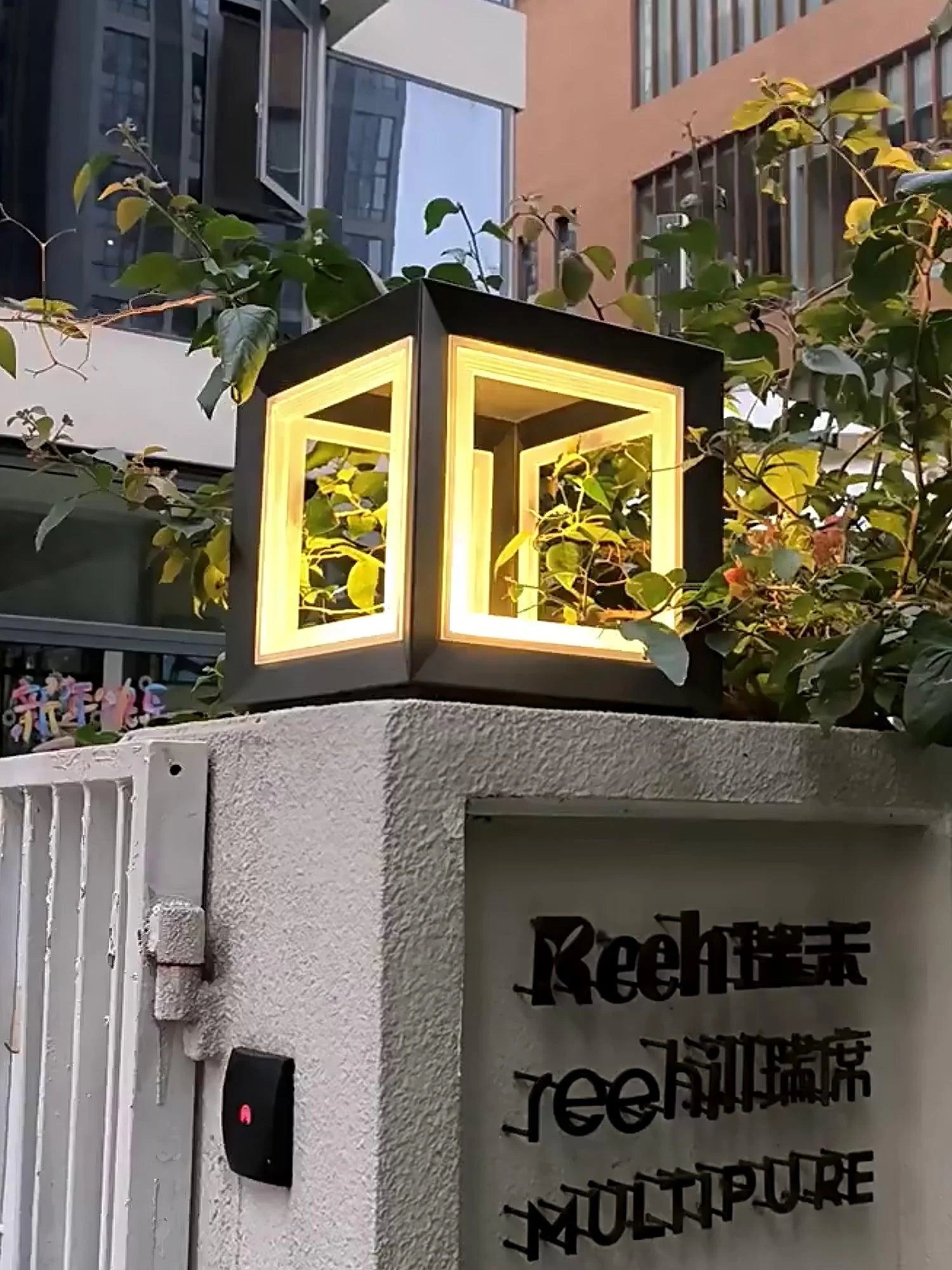 Light Cube Outdoor Post Light - Yiarolight