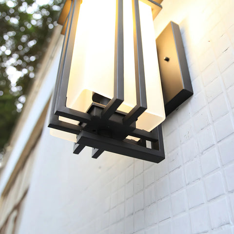 Linden Outdoor Wall Lamp - Yiarolight