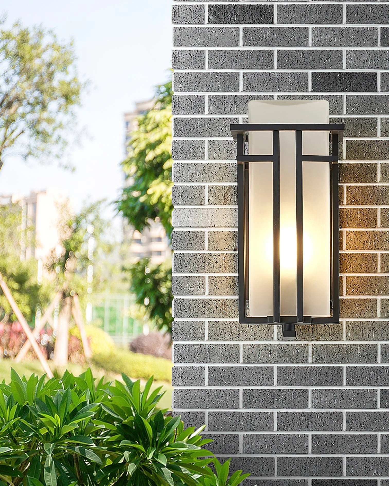 Linden Outdoor Wall Lamp - Yiarolight