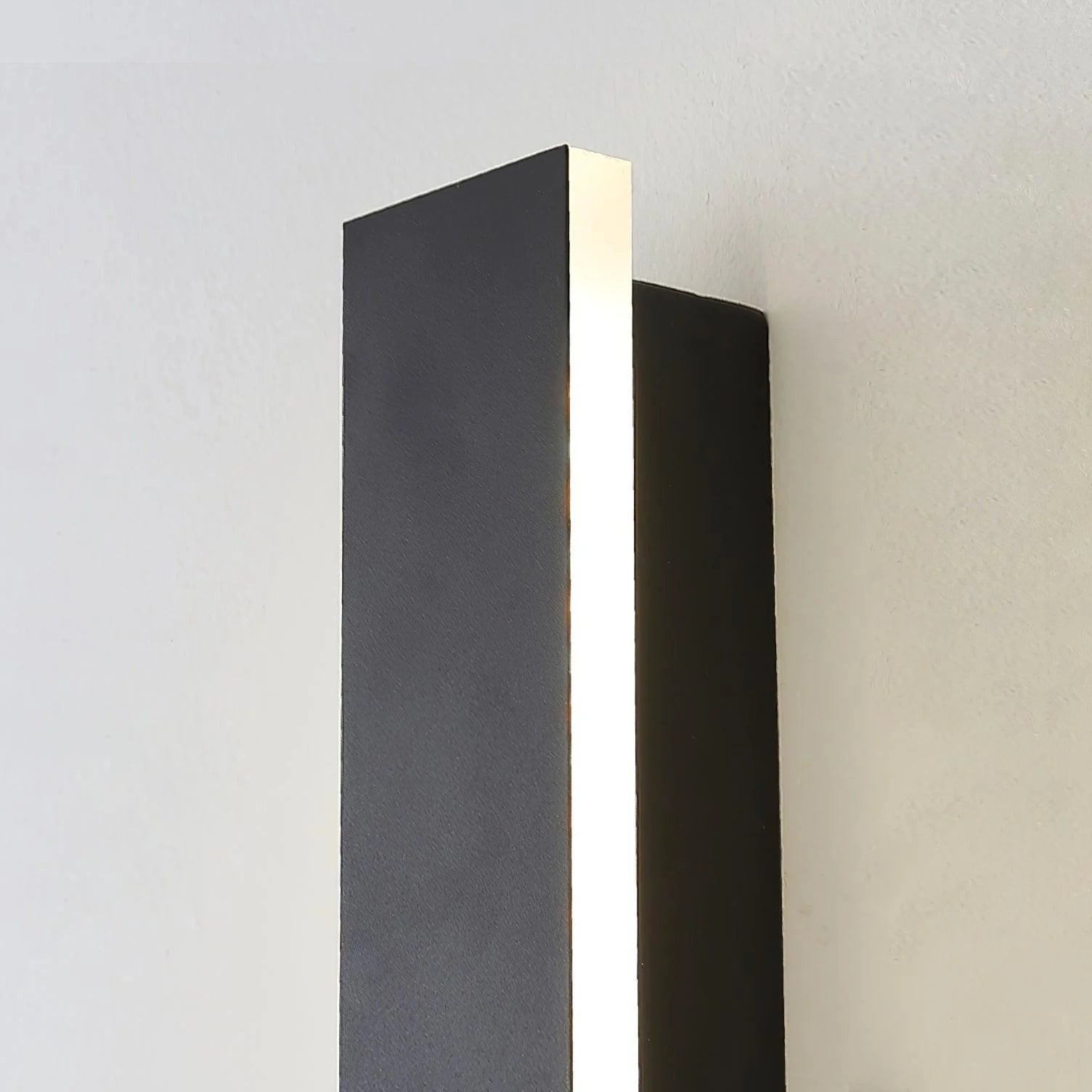 Long Strip Outdoor Sconce - Yiarolight