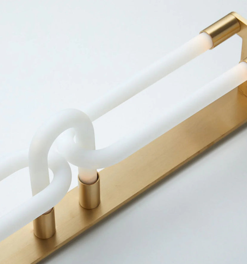 Loopi Wall Lamp