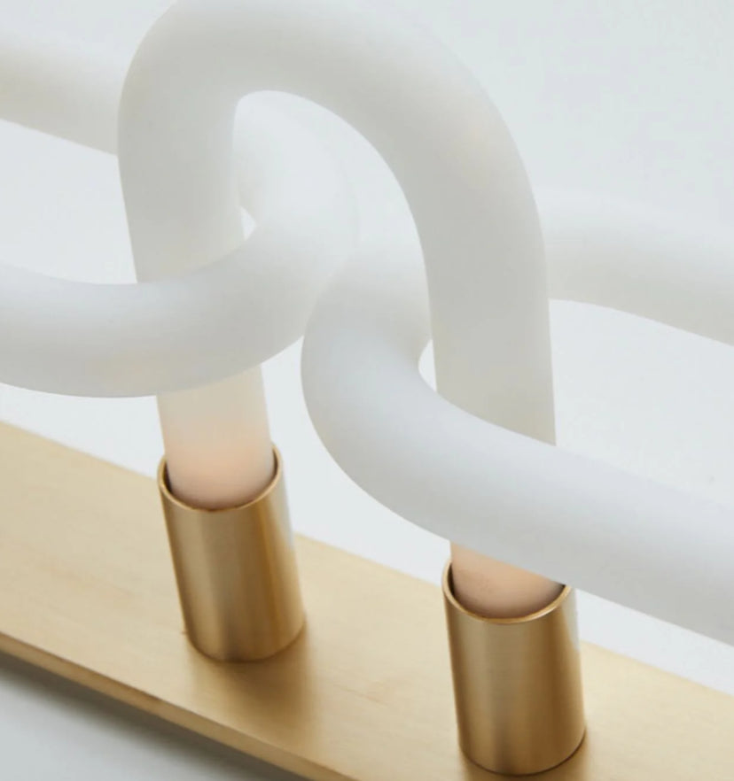 Loopi Wall Lamp