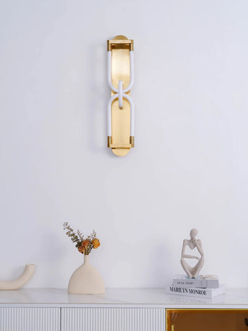Loopi Wall Lamp