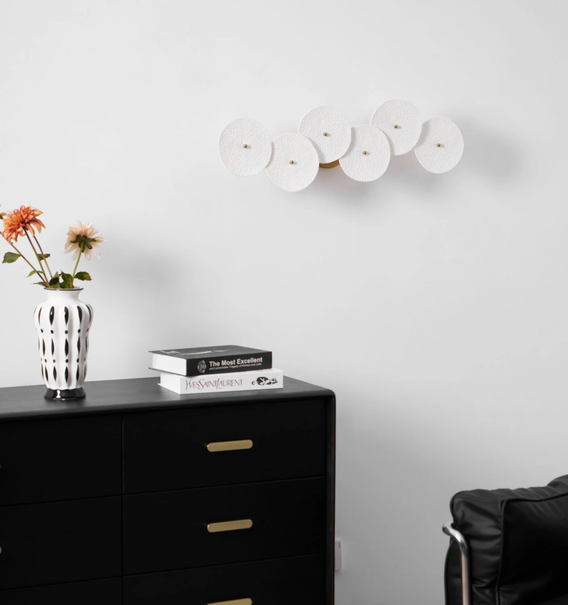Lotus Cascade Wall Lamp