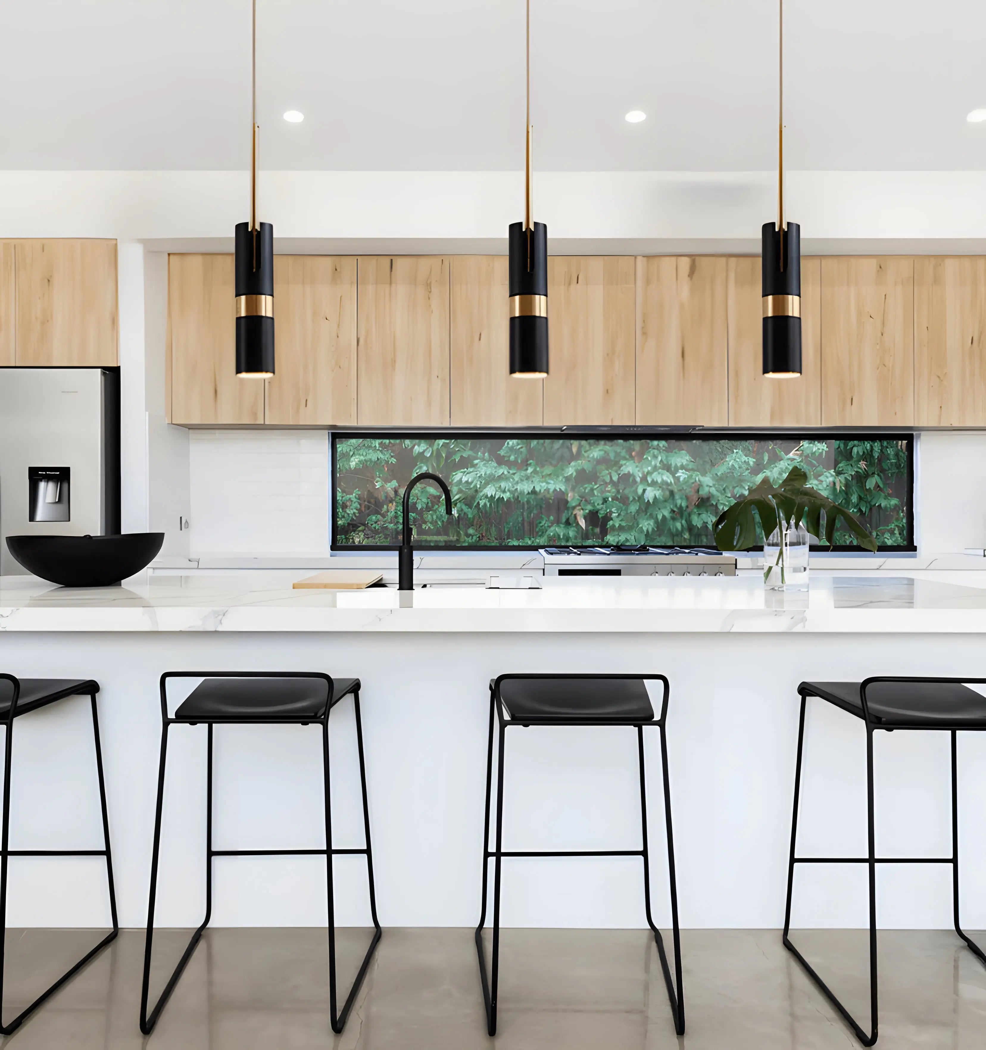 Lukas Pendant Light