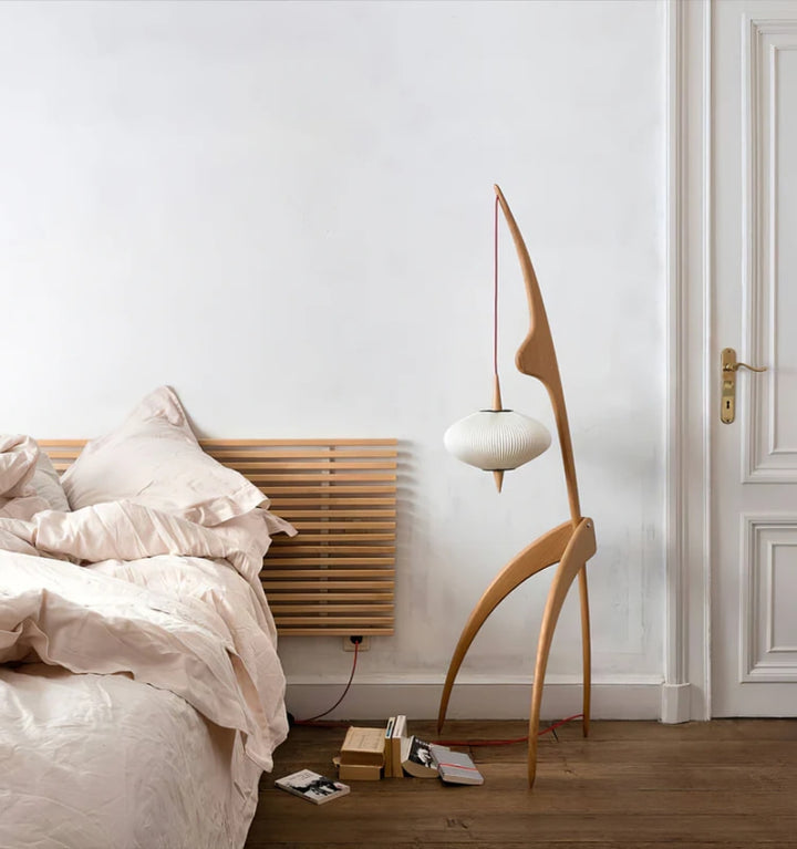 MANTE RELIGIEUSE FLOOR LAMP