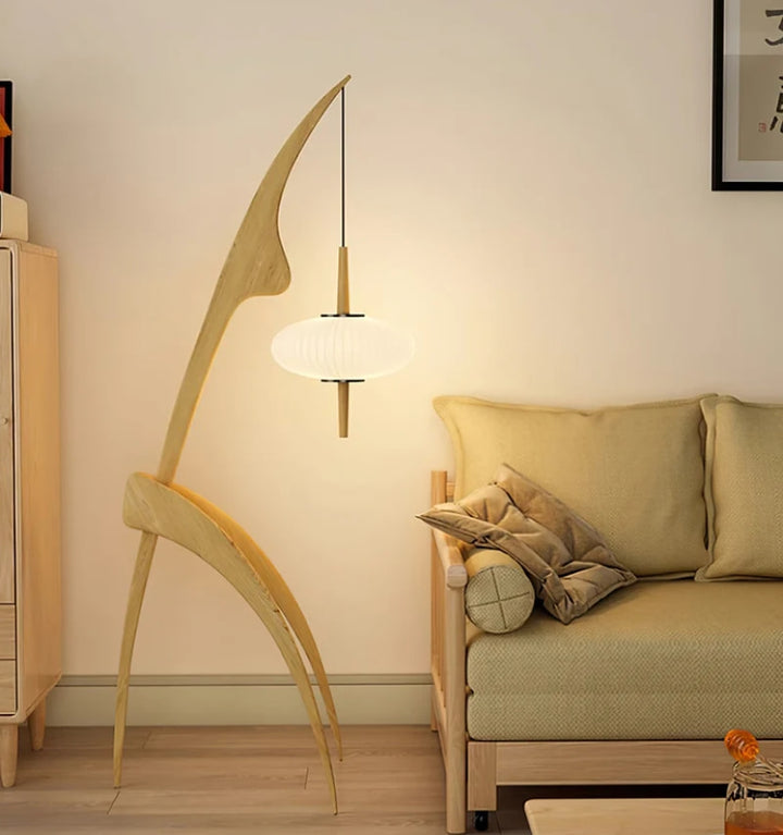 MANTE RELIGIEUSE FLOOR LAMP