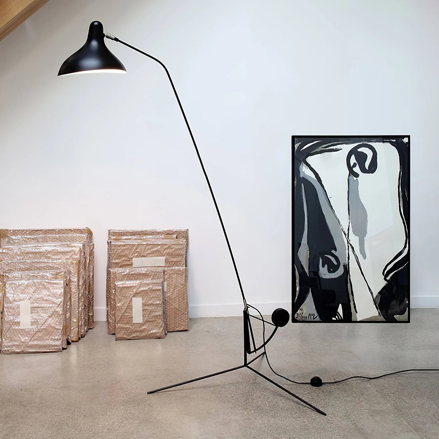 Mantis Arm Floor Lamp - Yiarolight