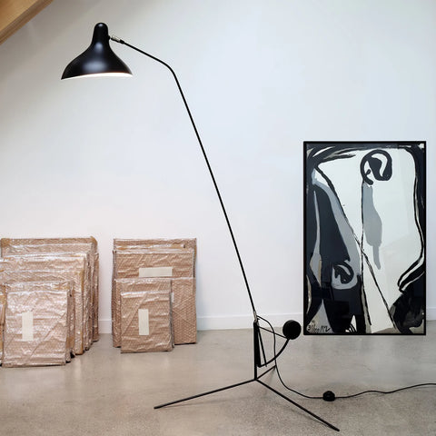 Mantis Arm Floor Lamp - Yiarolight