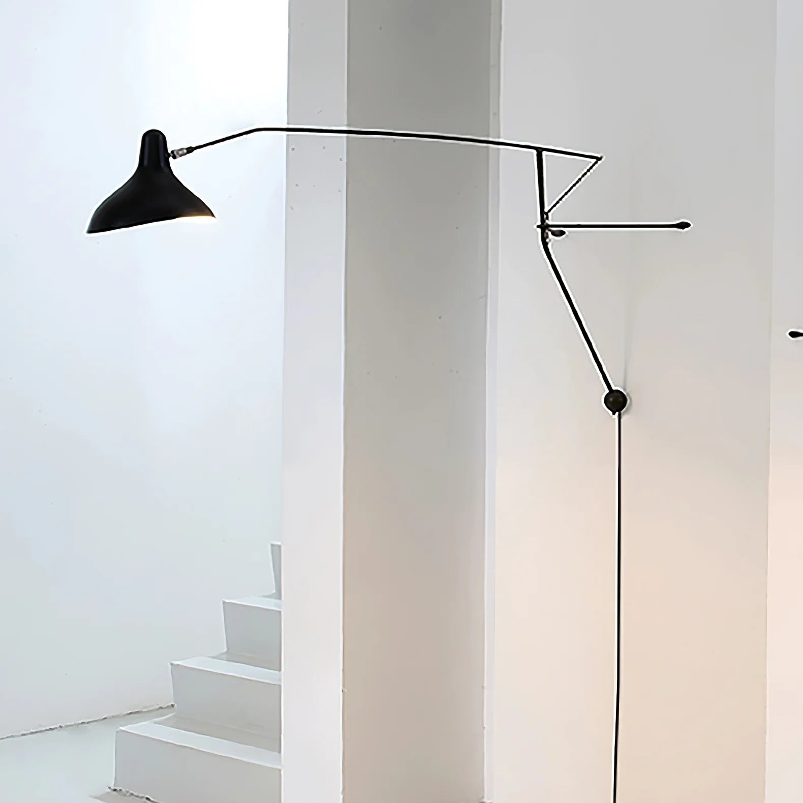 Mantis Arm Wall Lamp - Yiarolight