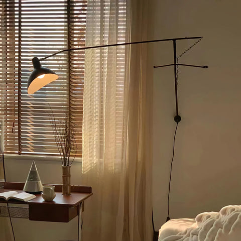 Mantis Arm Wall Lamp - Yiarolight
