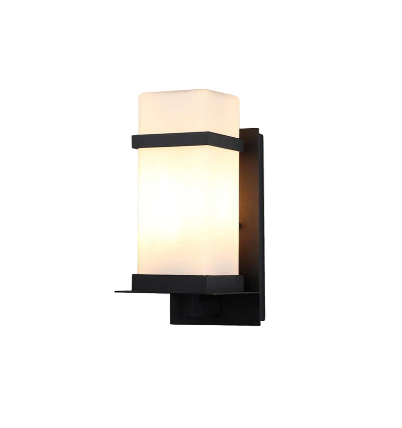 Mcdade Outdoor Wall Light - Yiarolight