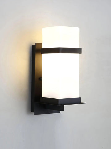 Mcdade Outdoor Wall Light - Yiarolight