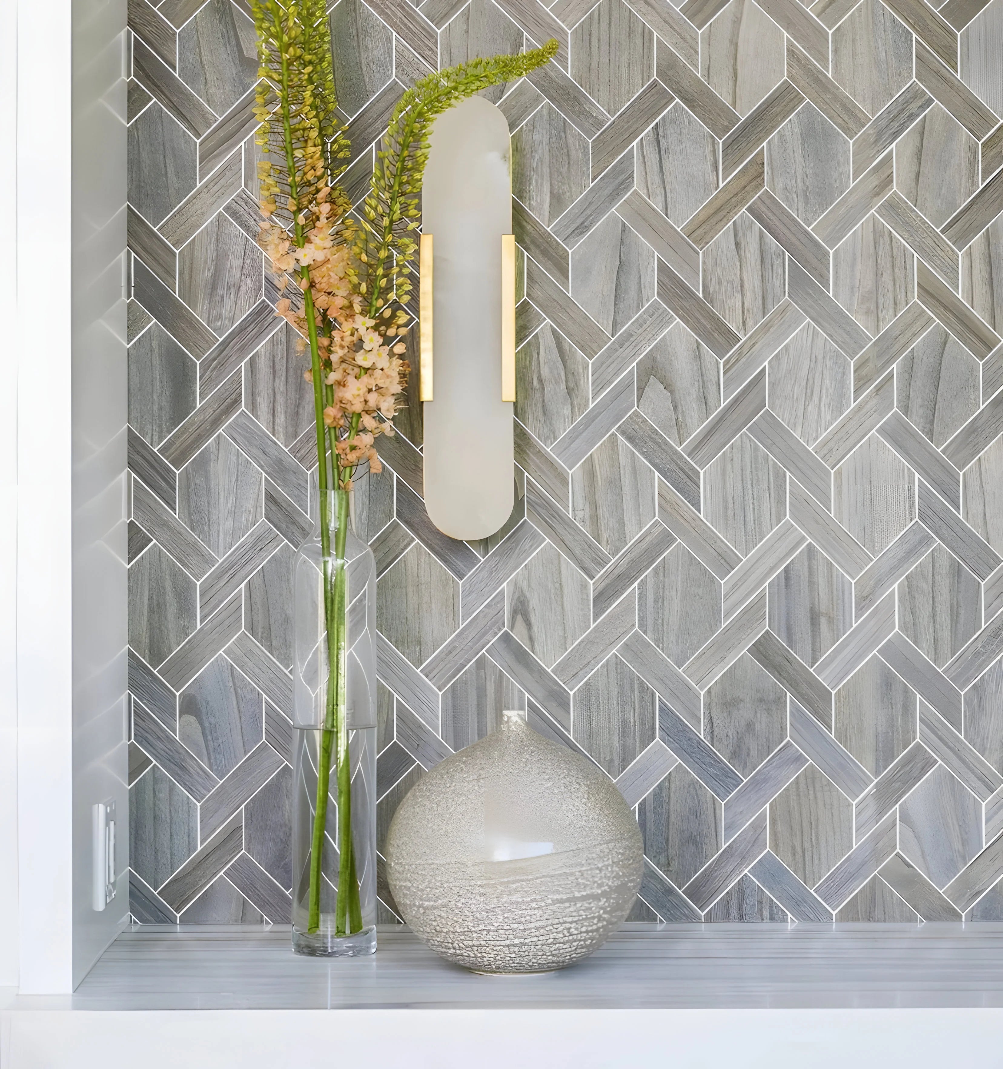 MELANGE ELONGATED ALABASTER WALL LAMP