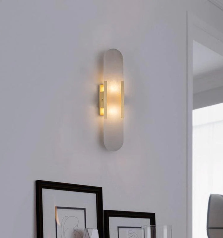 MELANGE ELONGATED ALABASTER WALL LAMP