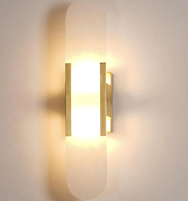 MELANGE ELONGATED ALABASTER WALL LAMP