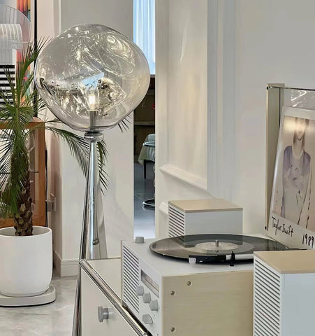 Melt Cone Floor Lamp