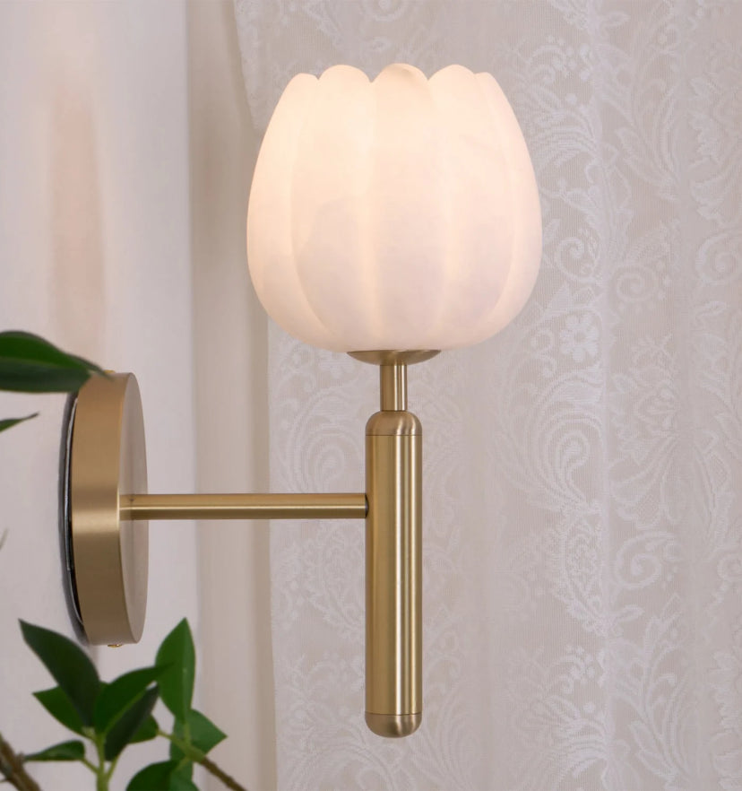 Mian Wall Lamp