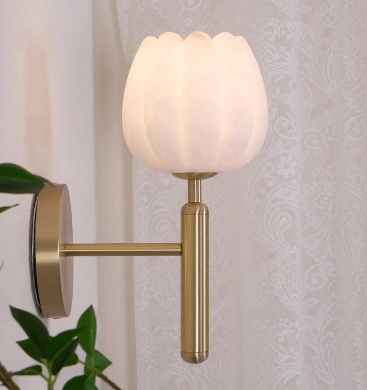 Mian Wall Lamp