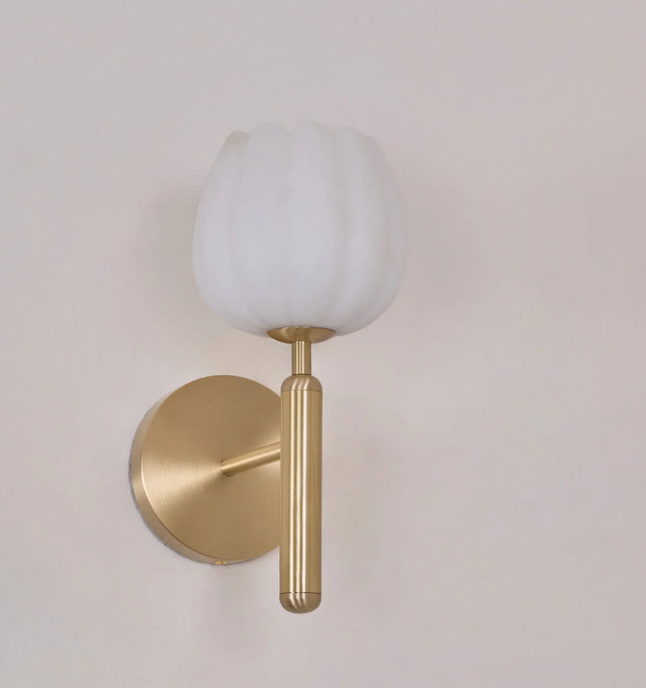 Mian Wall Lamp