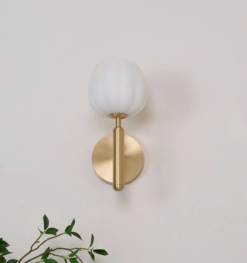 Mian Wall Lamp
