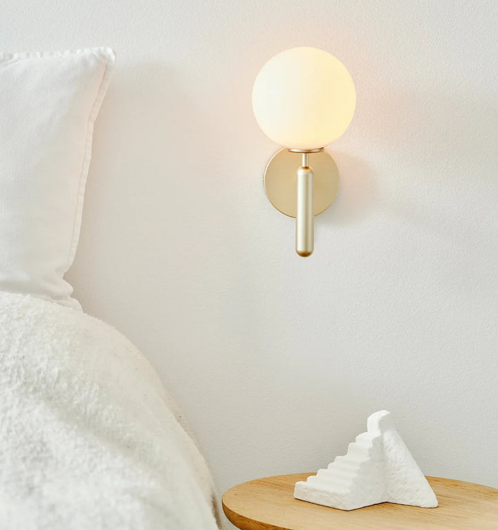 MIIRA WALL LIGHT