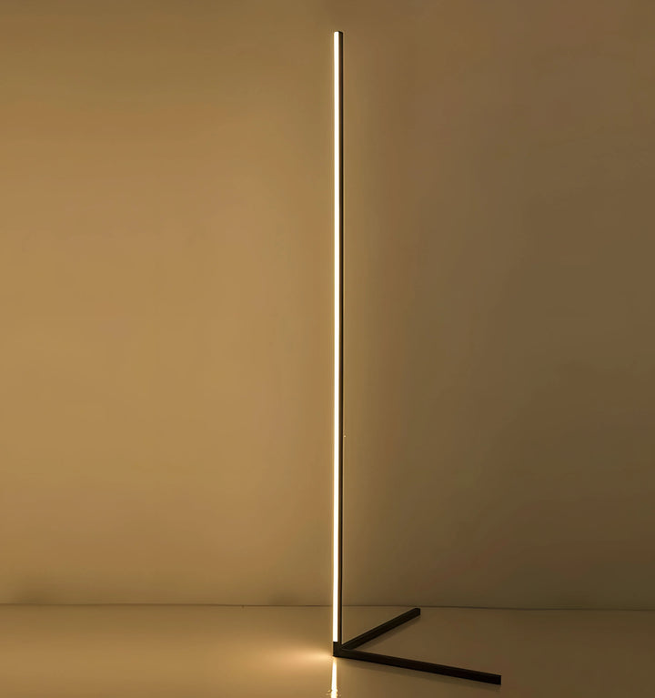 MINIMALIST LED FLOOR LAMP