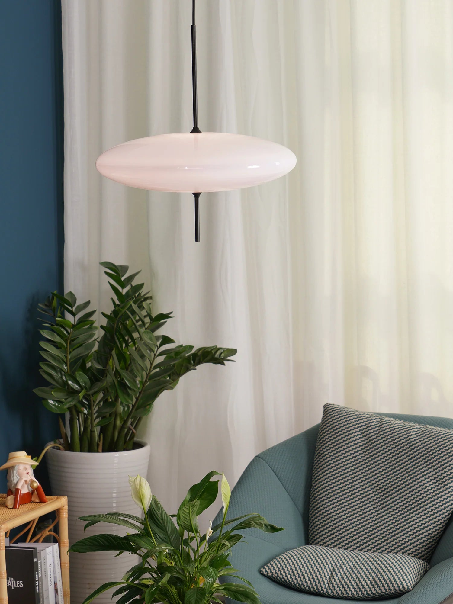 Model 2065 Pendant Lamp - Yiarolight