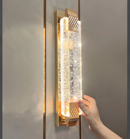 Moet Wall Lamp