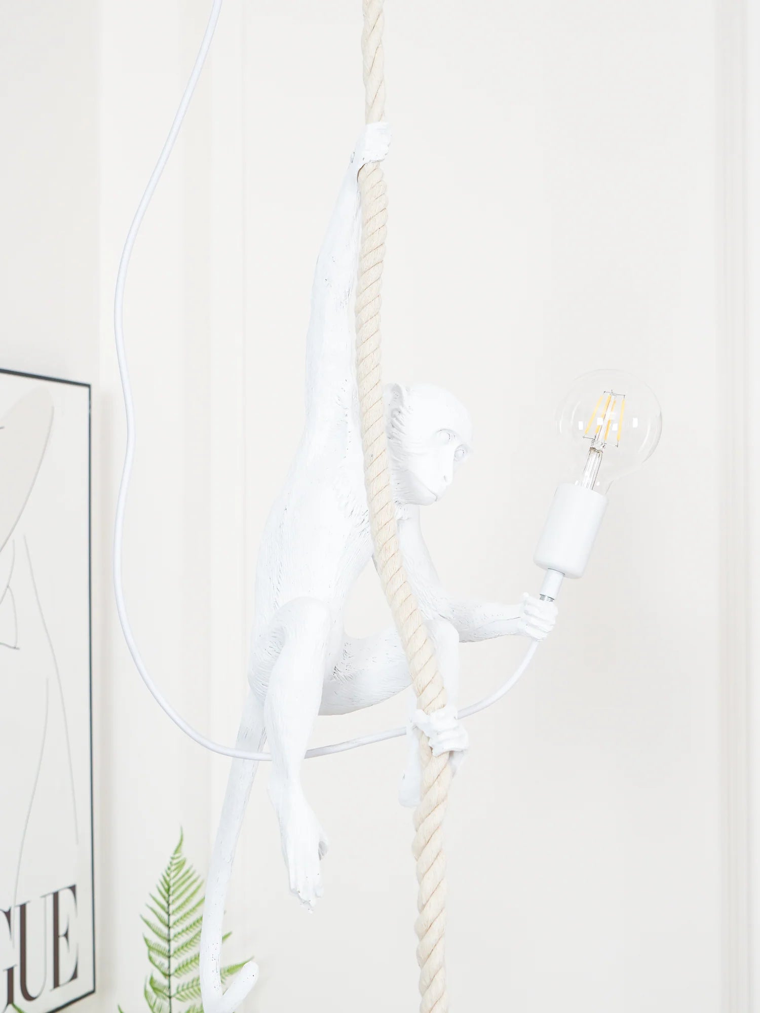 Monkey Pendnant Lamp