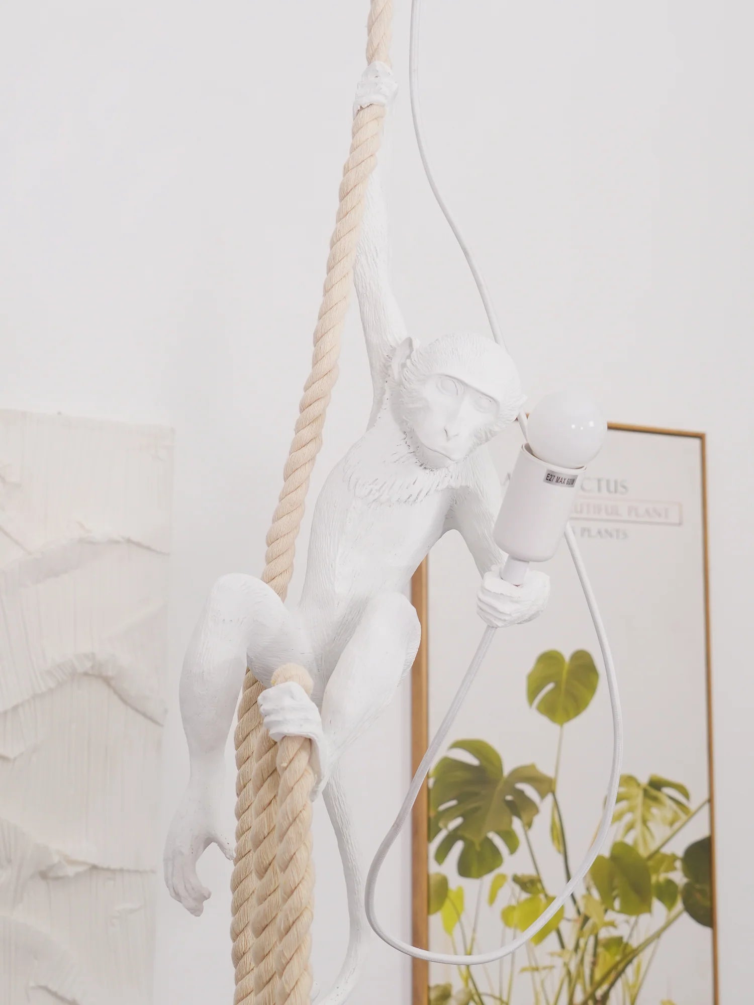 Monkey Pendnant Lamp