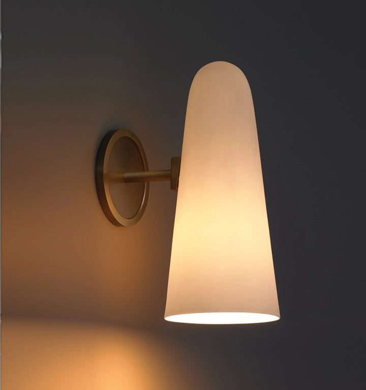 Montfaucon Wall Lamp