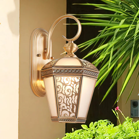 Montrose Outdoor Wall Light - Yiarolight
