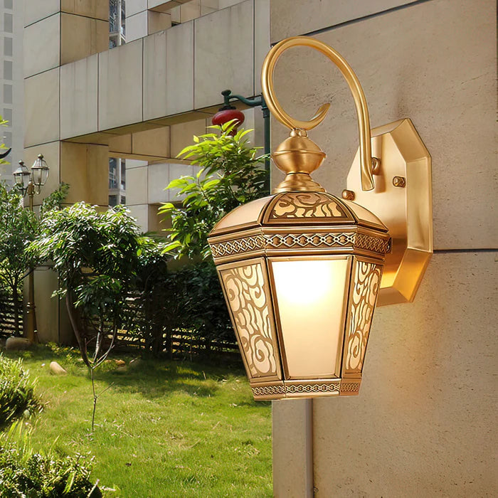 Montrose Outdoor Wall Light - Yiarolight