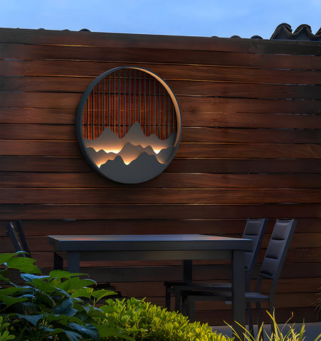MOUNTAIN OUTDOOR WALL LAMP