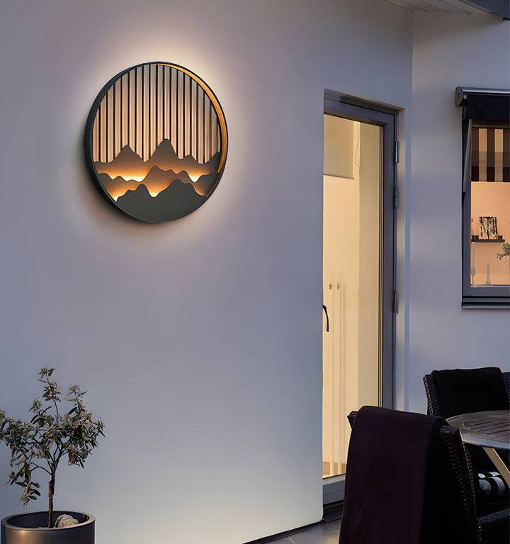 MOUNTAIN OUTDOOR WALL LAMP