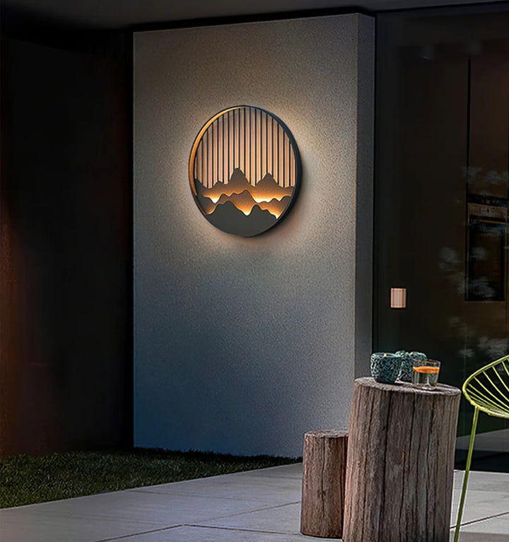 MOUNTAIN OUTDOOR WALL LAMP