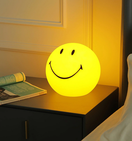 Mr Maria Smiley Table Lamp