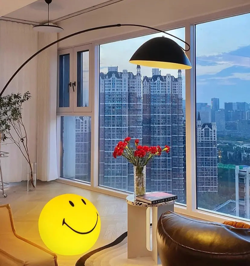 Mr Maria Smiley Table Lamp
